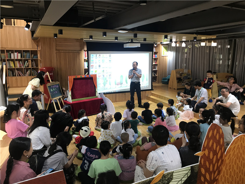 1.集團公司總裁、工會(huì )主席莫曲波致辭.jpg