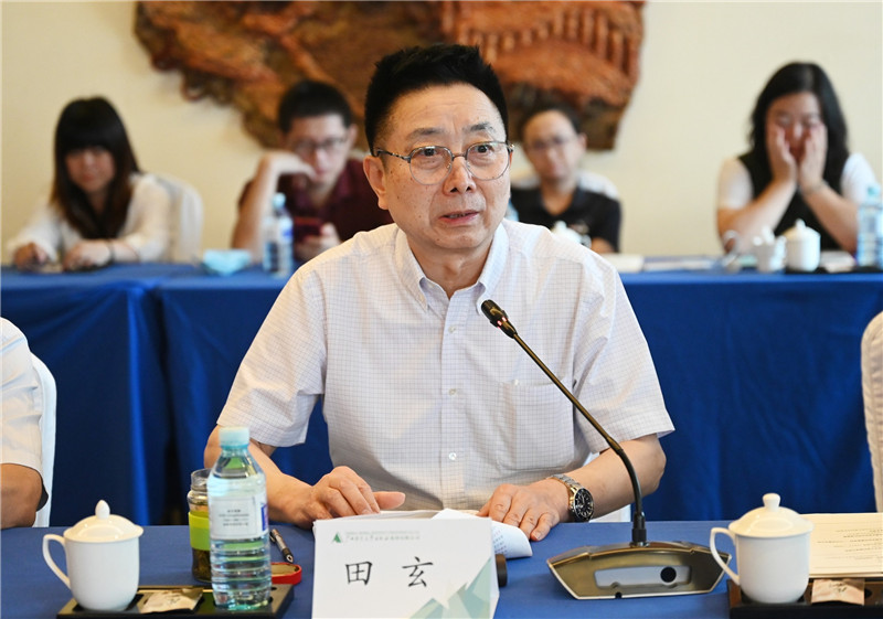 12北京師范大學(xué)歷史學(xué)院特聘教授、原中共中央黨史研究室研究員田玄作專(zhuān)題發(fā)言（李顯楊 攝）.jpg