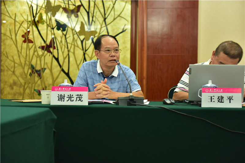 廣西文物保護與考古研究所信息資料研究室主任、研究員謝光茂發(fā)言（郭倩 攝）.JPG